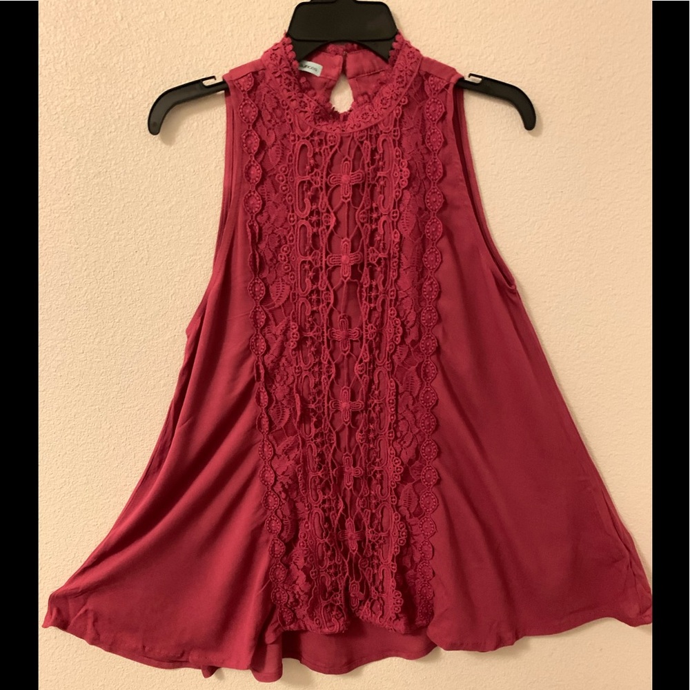 Maurices top